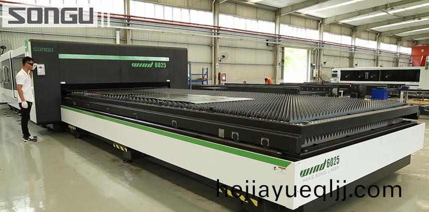 光纖(xian)切割(ge)設(she)備,光(guang)纖切割設(she)備(bei)切(qie)割