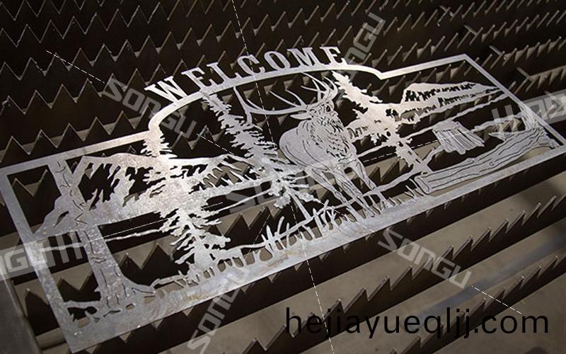 大功(gong)率(lv)光(guang)纖(xian)激(ji)光切(qie)割(ge)機(ji)切(qie)割(ge)樣(yang)品(pin)