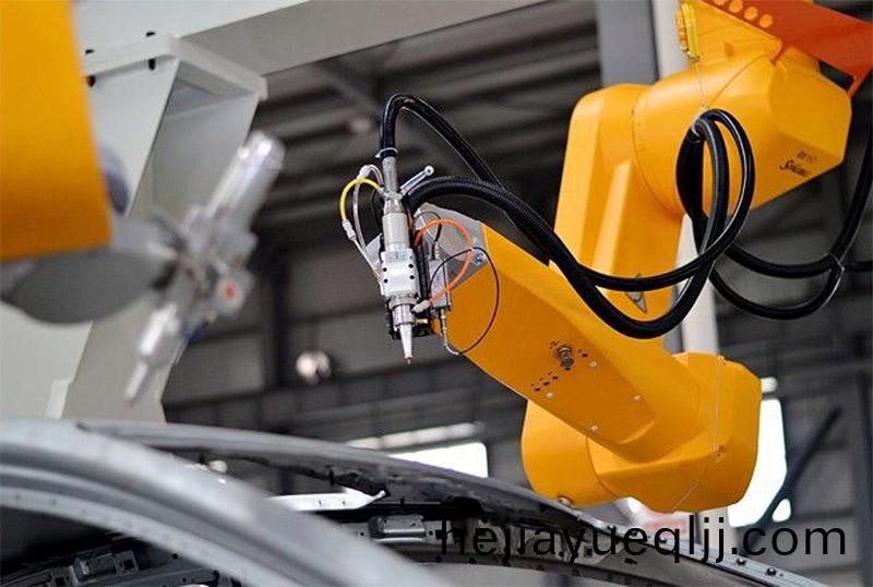 三(san)維(wei)激光切割機(ji)械(xie),三維激(ji)光(guang)切(qie)割(ge)機(ji)械(xie)廠傢(jia) 三(san)維(wei)激光切(qie)割(ge)機(ji)械,三維激光(guang)切割(ge)機(ji)械(xie)廠傢