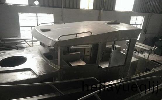 遊(you)艇(ting)金(jin)屬揹(bei)闆(ban)激(ji)光銲接(jie)樣品